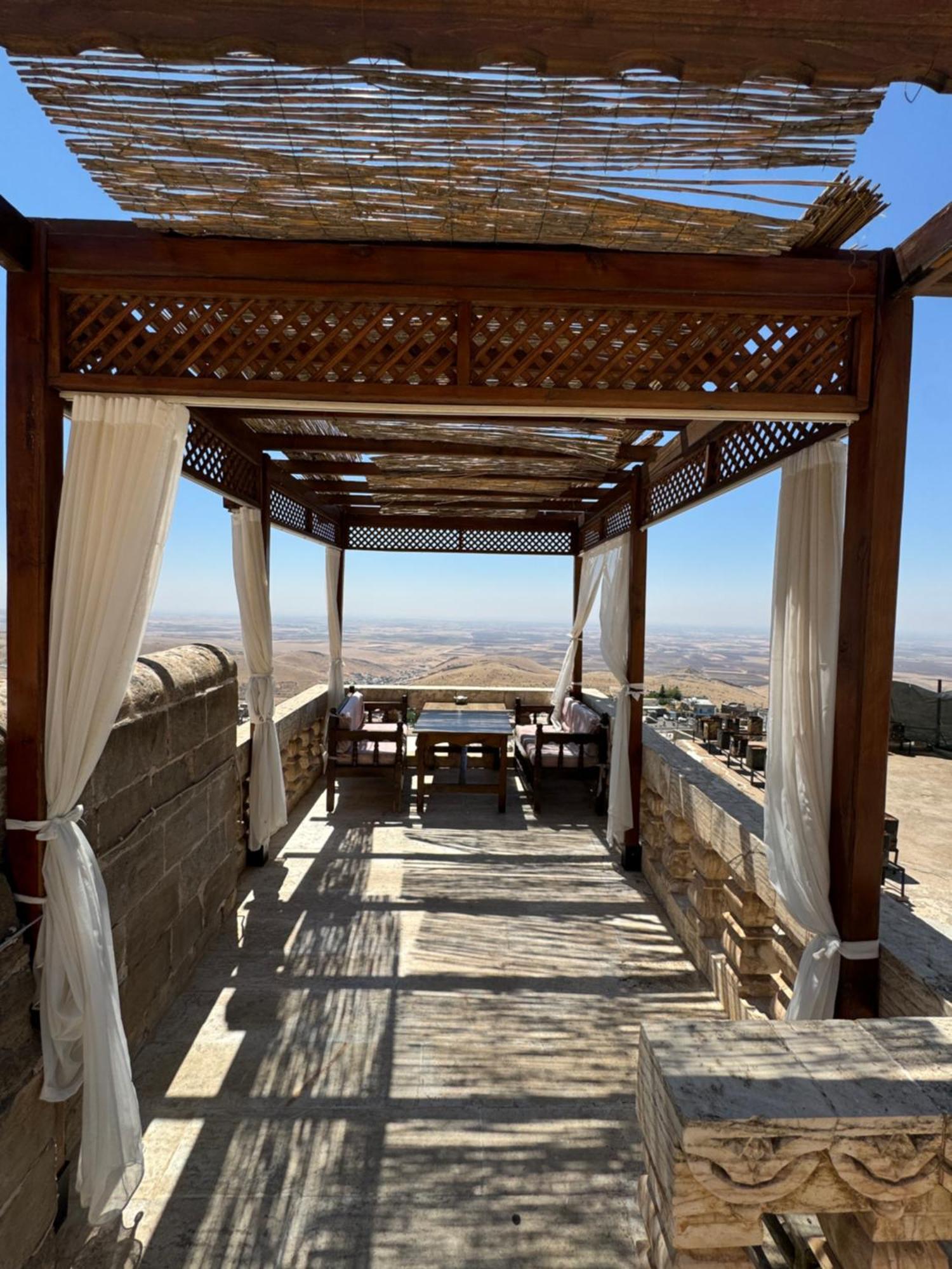 Maristan Tarihi Konak Mardin Exteriér fotografie