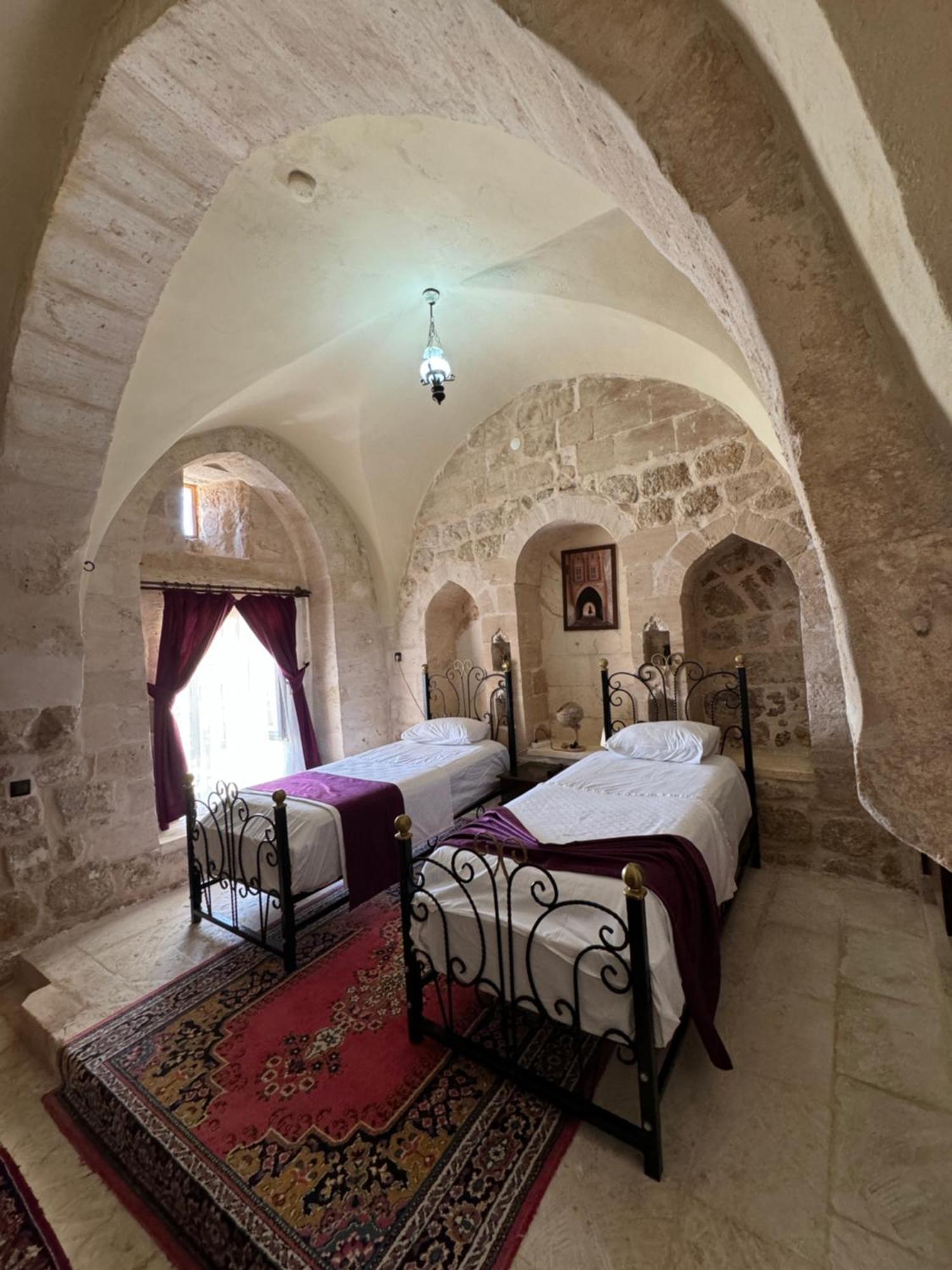 Maristan Tarihi Konak Mardin Exteriér fotografie